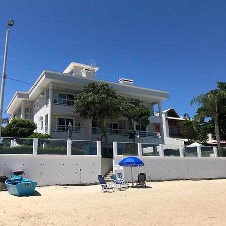 Areia Branca Pousada Бомбиньяс Экстерьер фото